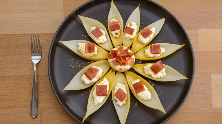 Petites barquettes d’endive au jambon : mon apéritif ultra express prêt en 10 minutes Petites barquettes d’endive au jambon : mon apéritif ultra express prêt en 10 minutes